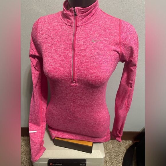 Nike Drifit Women‘s XS Half ZIP Pink Running Pullover - Picture 1 of 7